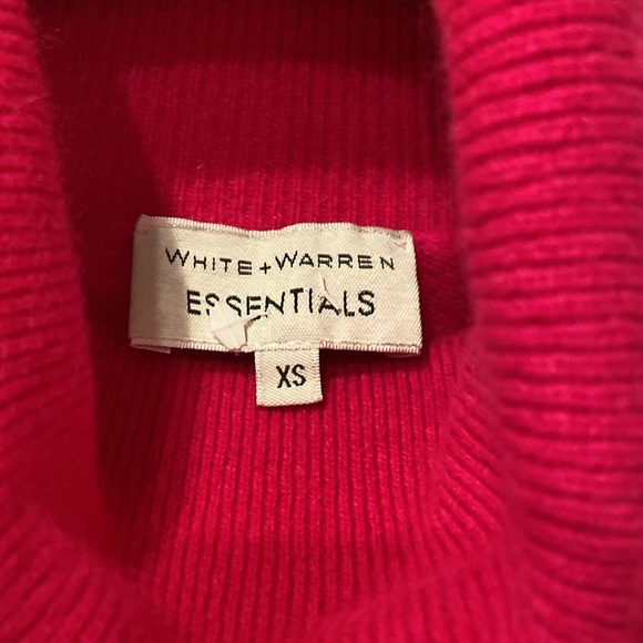 White + Warren Essentials cashmere turtleneck. - Picture 6 of 6